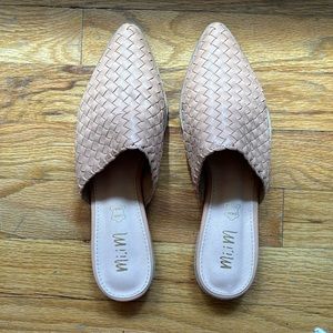 Mi.iM leather mules size 6.5. Practically new!